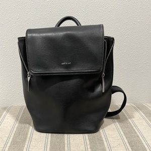 Black Matt & Nat backpack